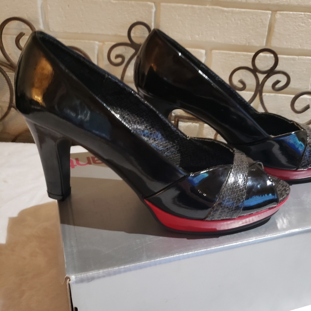 Black patent heels